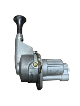 Кран тормозной обратного действия с ручным управлением (3 вывода) КАМАЗ, БЕЛОМО